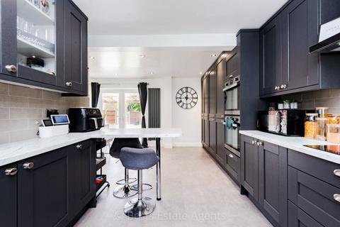 4 bedroom detached house for sale, Walsingham Drive, Sandymoor, Runcorn