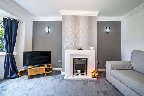 24 Kirkstall Close, Walsall, WS3 2SS