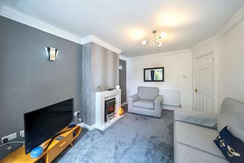 24 Kirkstall Close, Walsall, WS3 2SS