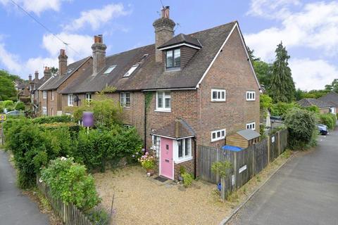 3 bedroom end of terrace house for sale, The Street, Ewhurst