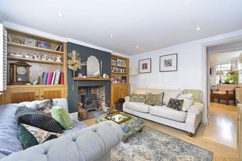 3 bedroom end of terrace house for sale, The Street, Ewhurst