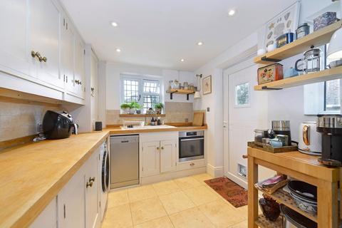 3 bedroom end of terrace house for sale, The Street, Ewhurst, GU6