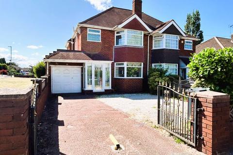 42 Chase Road, Brownhills, Walsall, WS8 6JE