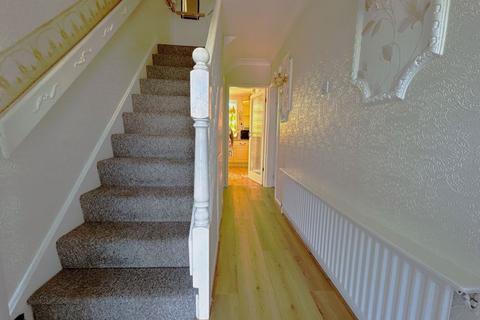 42 Chase Road, Brownhills, Walsall, WS8 6JE