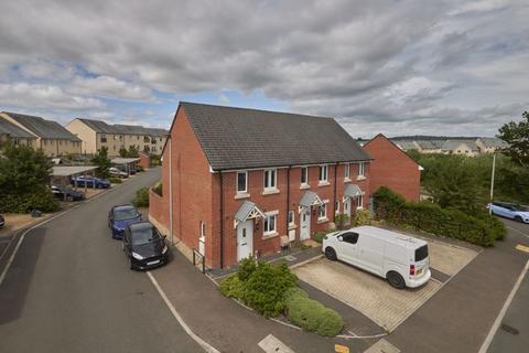 2 bedroom terraced house for sale, Crabtree Close, Cranbrook - No Onward Chain & Garage