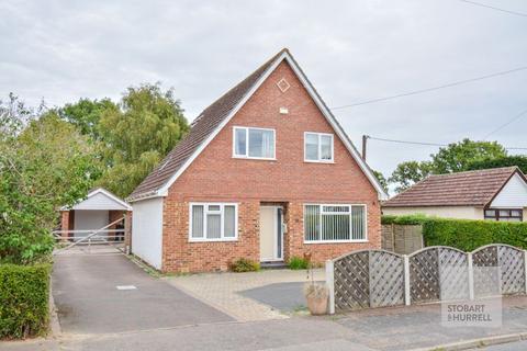 13 Bernard Close, Rackheath, Norwich, NR13 6QS