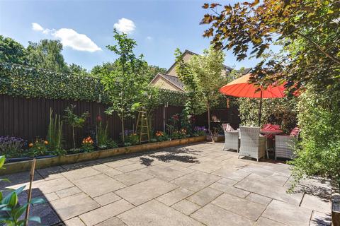61 Mortimer Gate, Cheshunt, Waltham Cross, EN8 0XH