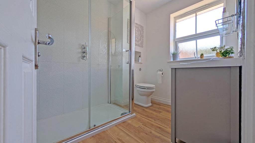 Ensuite