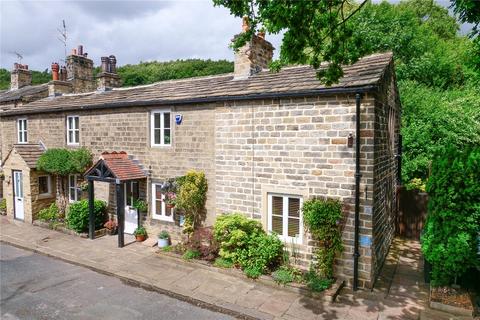 2 bedroom semi-detached house for sale, Main Street, Shipley BD17