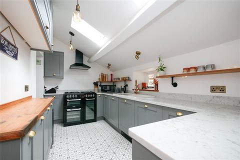 2 bedroom semi-detached house for sale, Main Street, Shipley BD17
