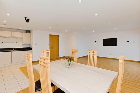 Flat 7, 1 Heron Place, Edinburgh, EH5 1GG