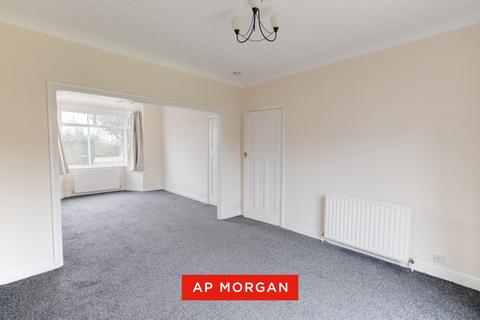 undefined, Broad Street, Bromsgrove, Worcestershire, B61