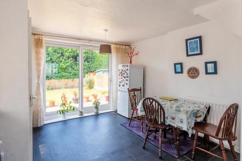 36 Beech Road, Bromsgrove, B61 8NE