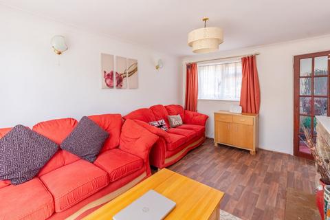 36 Beech Road, Bromsgrove, B61 8NE