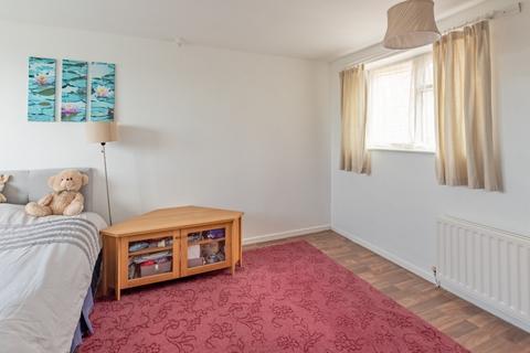 36 Beech Road, Bromsgrove, B61 8NE