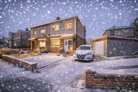 3 bedroom semi-detached house for sale, Belmont Avenue, Bradford BD12