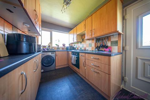 3 bedroom semi-detached house for sale, Belmont Avenue, Bradford BD12