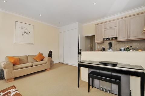 1 bedroom flat for sale, Alderney Street, Pimlico, London, SW1V