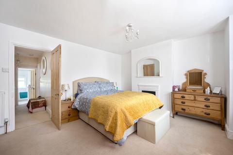 Blencoe Station Road, Steyning, BN44 3YL