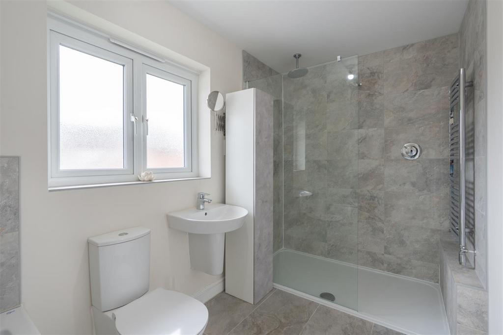 1 Beaufort Close-026.JPG
