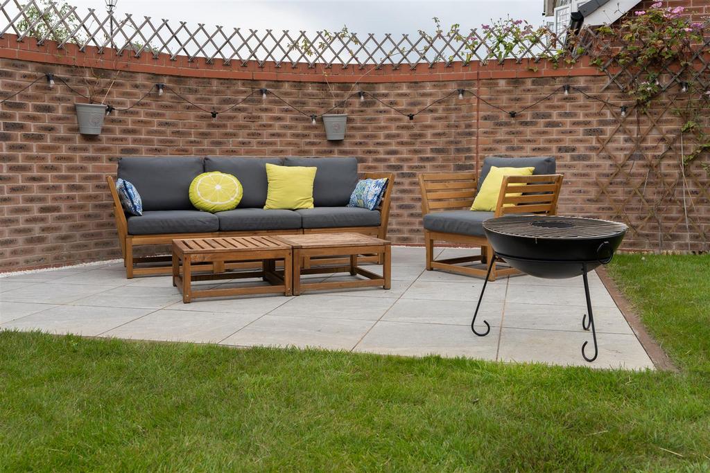 1 Beaufort Close-038.JPG
