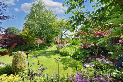 undefined, Hill View Road, Strensham, Worcestershire