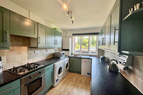 2 bedroom maisonette for sale, Cedar Close, Borehamwood