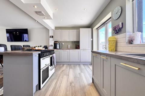 2 Tre Ifor, Aberdare, CF44 0YG