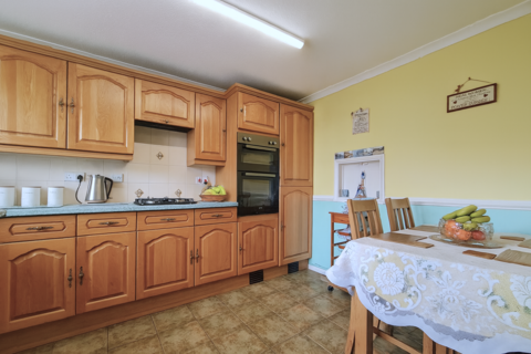 49 Cranleigh Drive, Whitfield, Dover, CT16 3NW