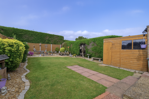 49 Cranleigh Drive, Whitfield, Dover, CT16 3NW