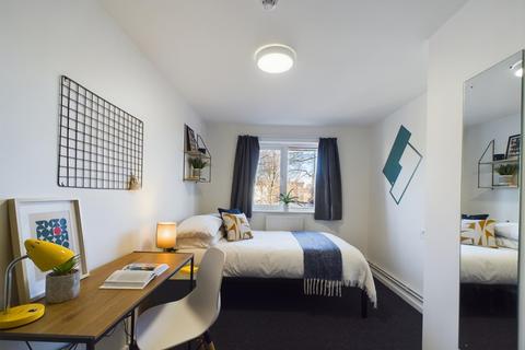 4 bedroom house to rent, Brookside, Kedleston Street, Derby DE1