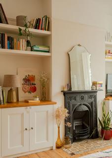 4 bedroom terraced house for sale, Coopers Lane, London E10