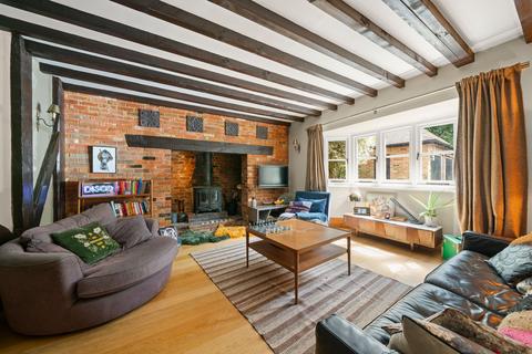 Ashley House Mountview Road, Claygate, Esher, KT10 0UB