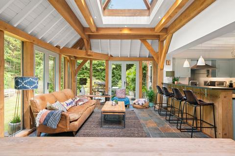 Ashley House Mountview Road, Claygate, Esher, KT10 0UB