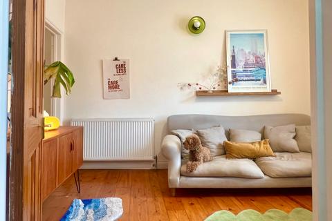 159 Mina Road, Bristol, BS2 9YQ