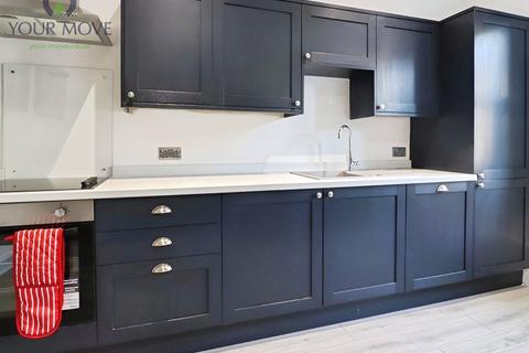 3 bedroom flat to rent, River Street, Keighley BD22
