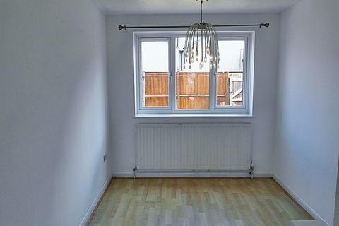 19 Underhill Close, Derby, DE23 1RH