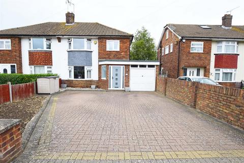 undefined, Gilbert Close, Hempstead