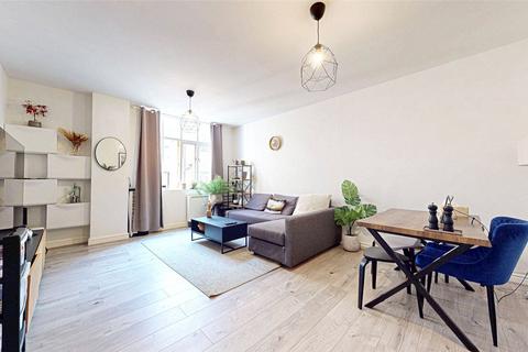 2 bedroom apartment to rent, Whitworth House, Manchester M1