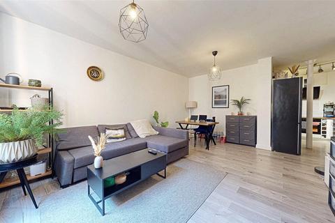 2 bedroom apartment to rent, Whitworth House, Manchester M1