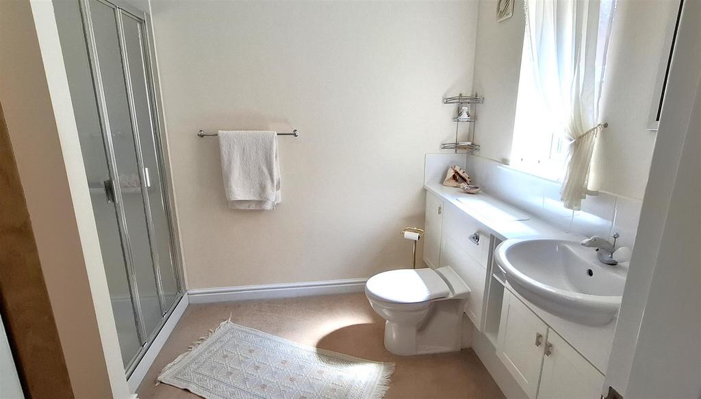 En suite shower room