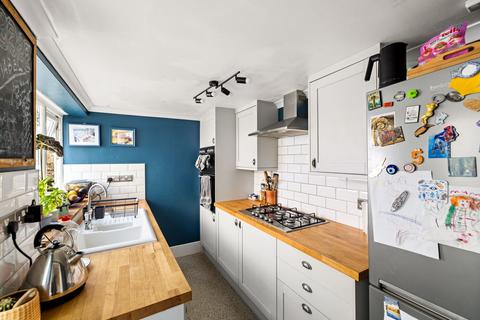 3 bedroom terraced house for sale, Thanet Gardens, Folkestone, CT19