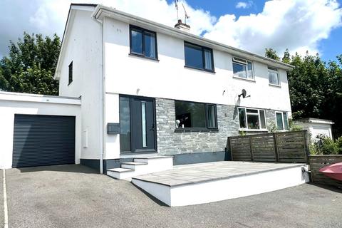 20 Emlyn Fields, St Austell, PL25 3UL