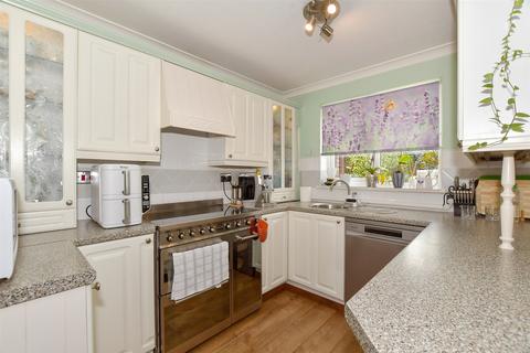 3 bedroom terraced house for sale, Kingsley Road, Bewbush, Crawley, West Sussex