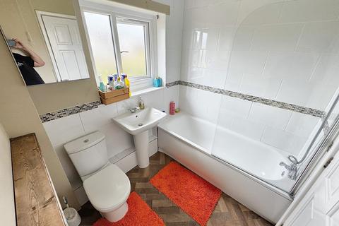 2 bedroom flat to rent, Beacon Lane, Exeter, EX4