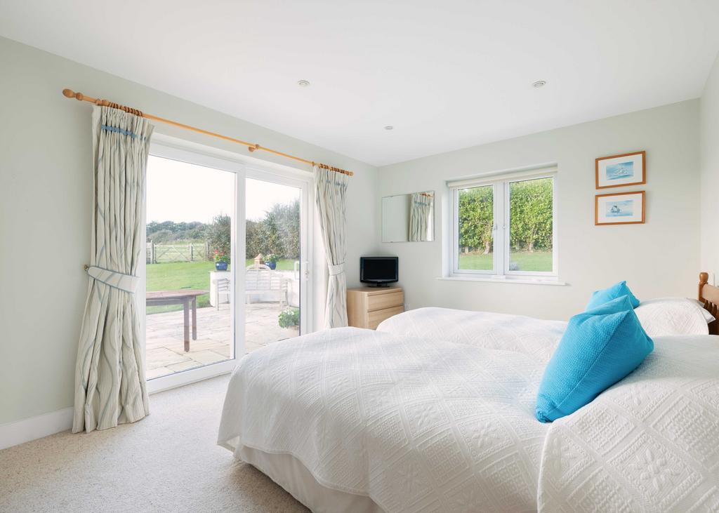 6866990a26458 The-Cottage-17