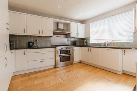 4 bedroom semi-detached house for sale, Bollington Road, Oadby, LE2