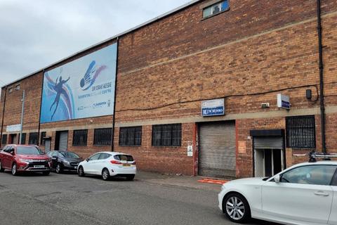 Industrial unit to rent, 16-28 Bogmoor Pl Glasgow G51 4SN