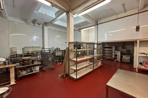 Industrial unit to rent, 34-28 Bogmoor Pl Glasgow G51 4TQ