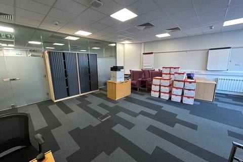 Retail property (high street) to rent, 46 Castle St Aberdeen AB11 5BB